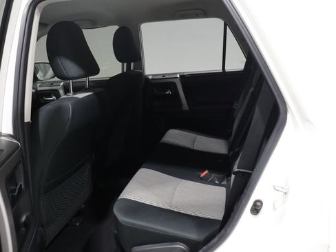 Used 2019 Toyota 4Runner SR5 AWD/4WD image 19