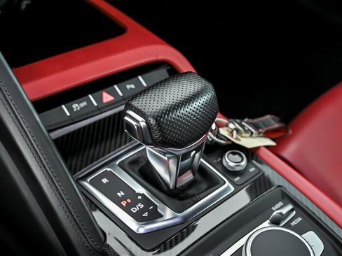 Used 2018 Audi R8 V10 plus AWD/4WD image 33