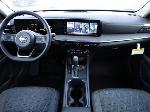 New 2026 Nissan Kicks SV w/ Cold Weather Package image 21