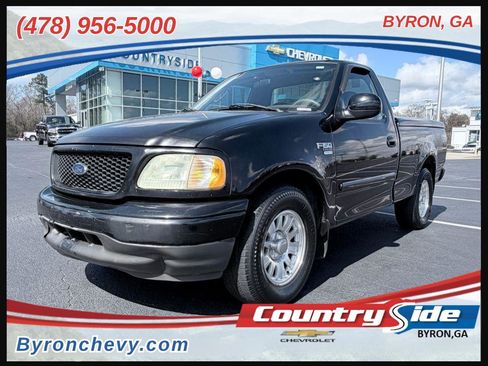 Used 2003 Ford F150 XLT image 1