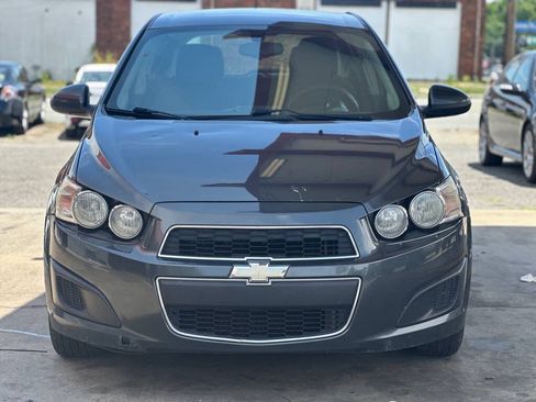 Used 2016 Chevrolet Sonic LT FWD image 2