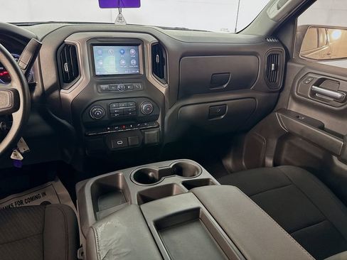 Used 2020 Chevrolet Silverado 1500 Custom w/ Custom Value Package RWD image 26
