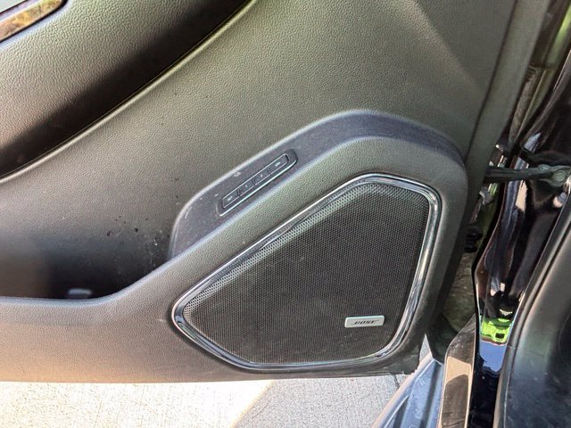 Used 2020 Chevrolet Suburban LT AWD/4WD image 16