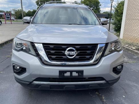 Used 2017 Nissan Pathfinder SL w/ SL Tech Package AWD/4WD image 8