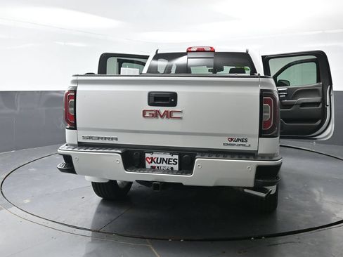 Used 2018 GMC Sierra 1500 Denali w/ Denali Ultimate Package AWD/4WD image 63