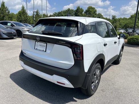 New 2026 Nissan Kicks S FWD image 7