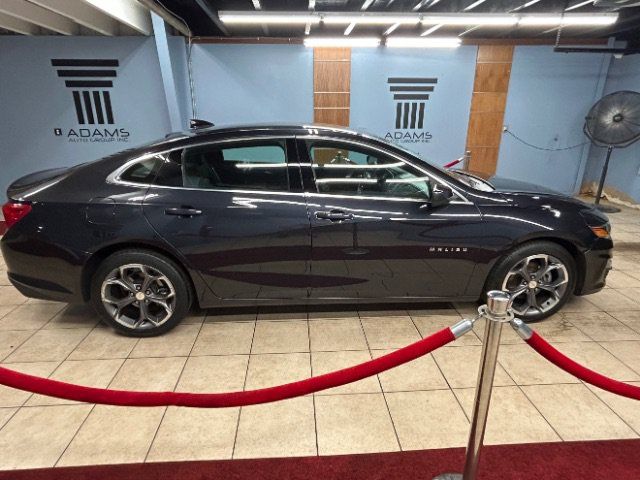 Used 2023 Chevrolet Malibu LT FWD image 4