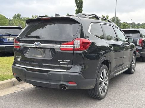 Used 2022 Subaru Ascent Limited w/ Technology Package AWD/4WD image 3