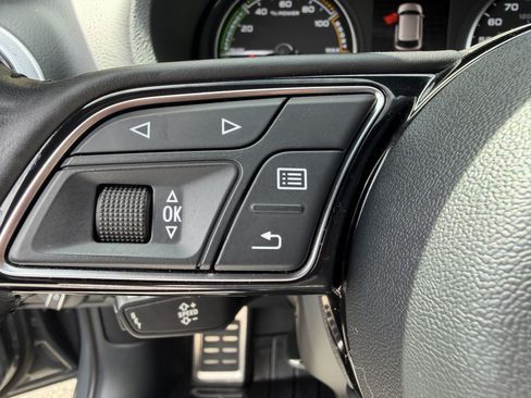 Used 2018 Audi A3 e-tron Premium w/ Sport Package FWD image 32