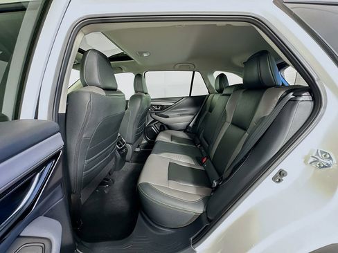 Used 2025 Subaru Outback Onyx Edition XT image 25