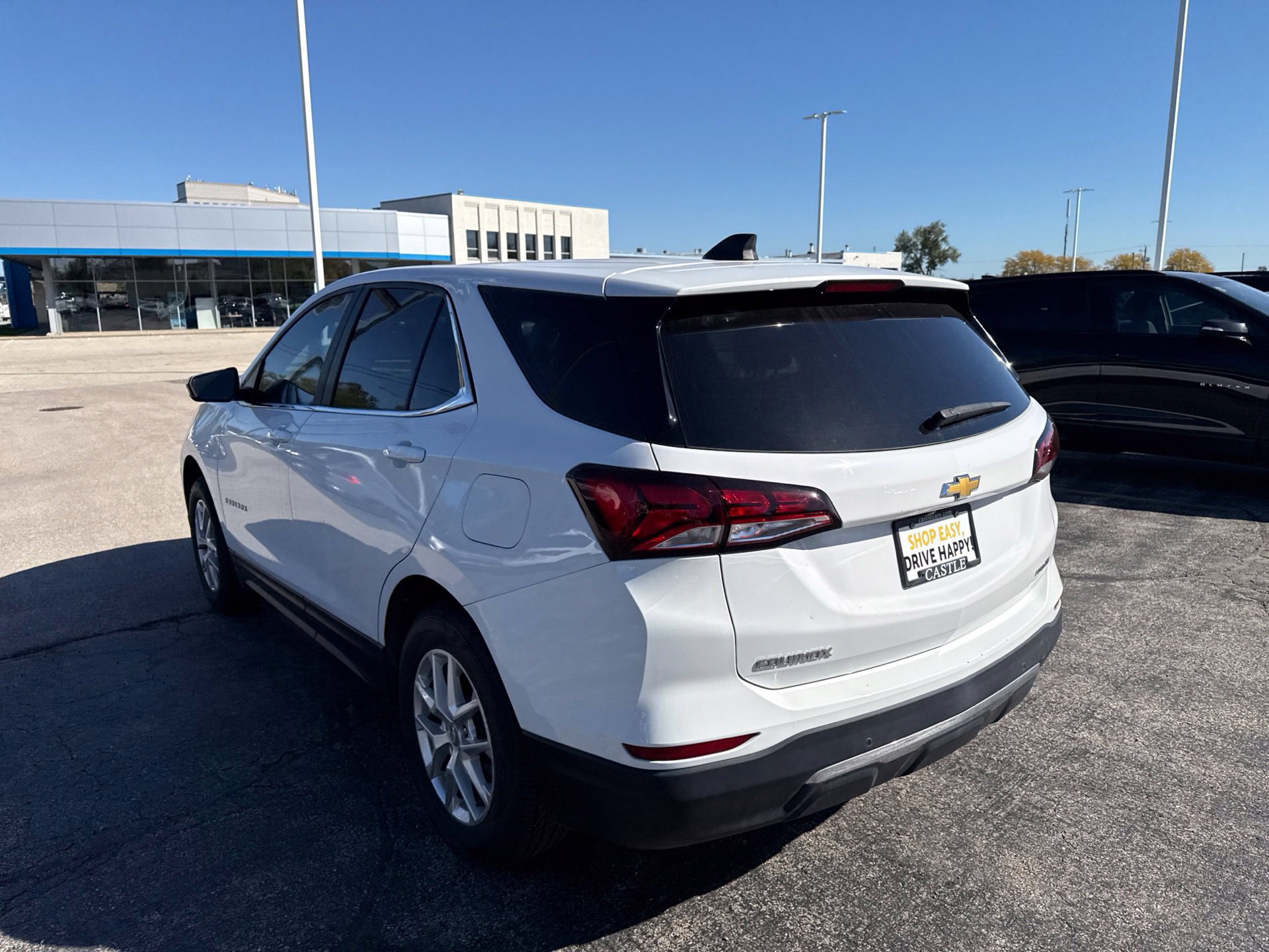 Used 2023 Chevrolet Equinox LT w/ Driver Convenience Package AWD/4WD image 10