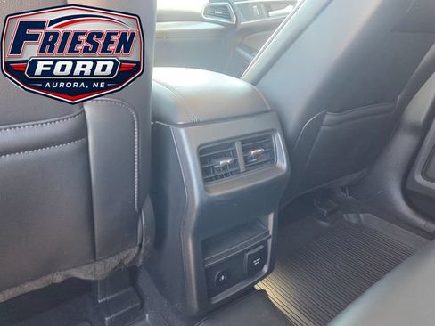 Used 2024 Ford Edge SEL w/ Convenience Package AWD/4WD image 23