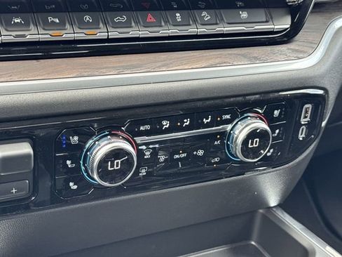 New 2026 GMC Sierra 1500 SLT AWD/4WD image 21