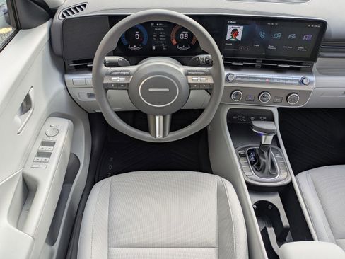 New 2026 Hyundai Kona SE image 15