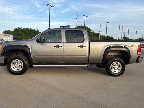 Used 2008 GMC Sierra 2500 SLE w/ SLE2 Preferred Package AWD/4WD image 9