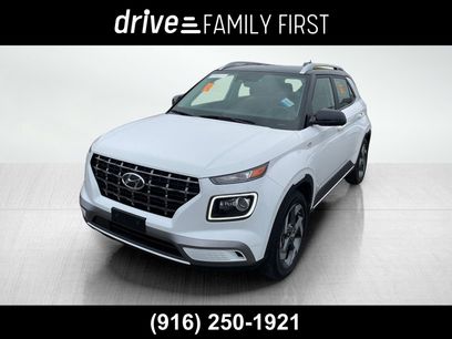 Used 2024 Hyundai Venue Limited