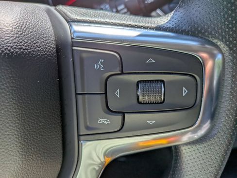Used 2025 Chevrolet Blazer LT AWD/4WD image 20