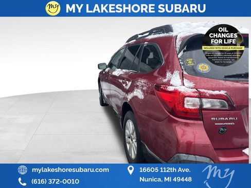 Used 2018 Subaru Outback 2.5i Premium image 6