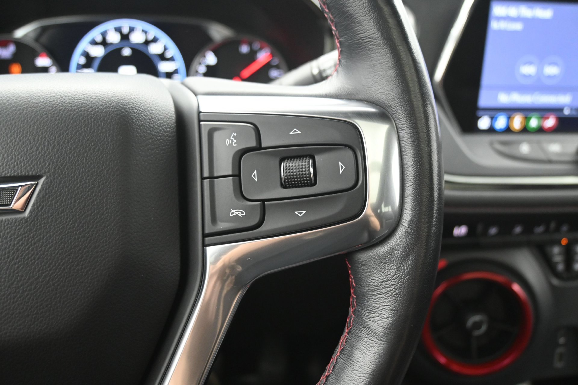 Used 2019 Chevrolet Blazer RS FWD image 22