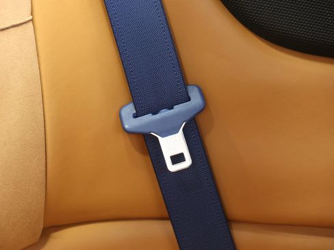 Used 2017 Ferrari California T image 89