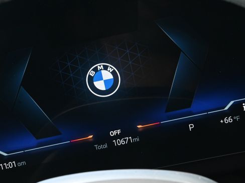 Used 2025 BMW X1 xDrive28i AWD/4WD image 36