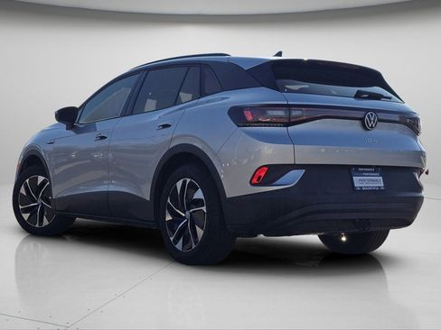 Used 2021 Volkswagen ID.4 Pro image 6