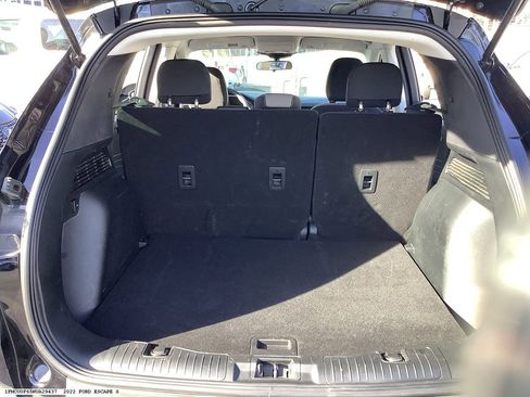 Used 2022 Ford Escape S image 13