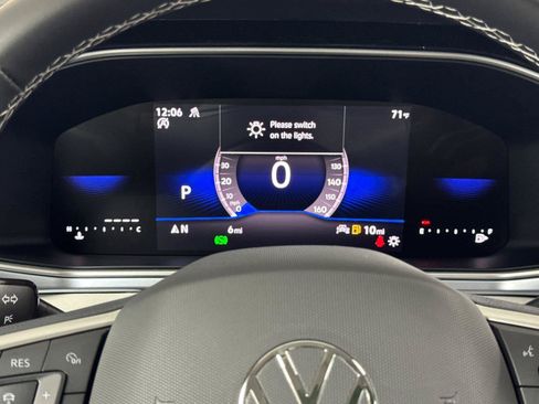 New 2026 Volkswagen Taos SE AWD/4WD image 23