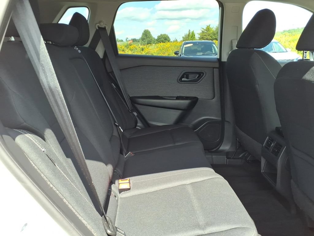 Certified 2023 Nissan Rogue S AWD/4WD image 10