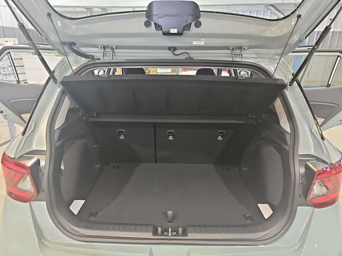 New 2026 Hyundai Venue SEL image 13