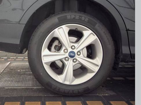 Used 2014 Ford Escape SE FWD image 11