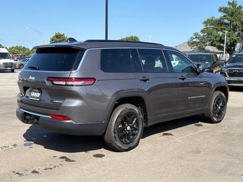Used 2025 Jeep Grand Cherokee L Laredo w/ Luxury Tech Group I AWD/4WD image 8
