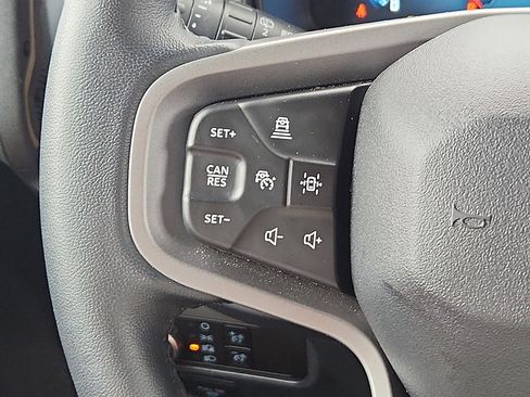 Used 2025 Ford Bronco Badlands AWD/4WD image 21