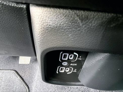 Used 2025 RAM 1500 Tradesman AWD/4WD image 17