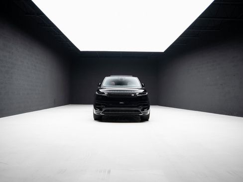 Used 2025 Land Rover Range Rover Sport Dynamic SE image 82