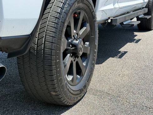 Used 2020 RAM 2500 Big Horn w/ Level 2 Equipment Group AWD/4WD image 28