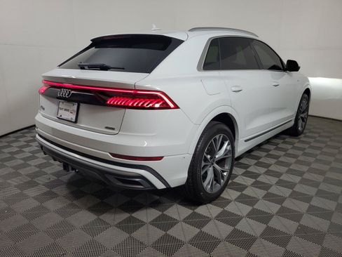 Used 2021 Audi Q8 Premium Plus w/ Premium Plus Package AWD/4WD image 6