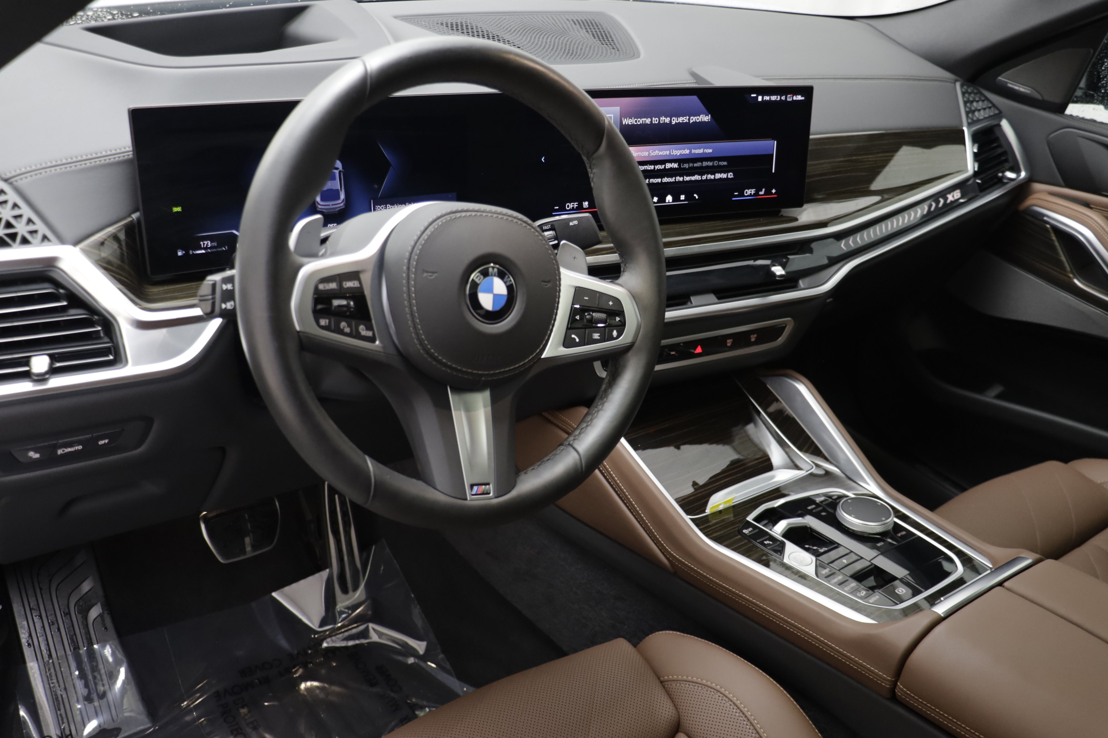 Used 2026 BMW X6 xDrive40i AWD/4WD image 6