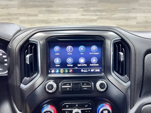 Used 2023 GMC Sierra 2500 AT4 w/ AT4 Premium Plus Package AWD/4WD image 16