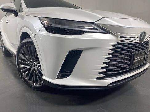 Certified 2025 Lexus RX 350 AWD w/ Convenience Package image 4