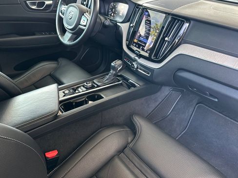 Used 2021 Volvo XC60 T5 Inscription w/ Advanced Package image 15