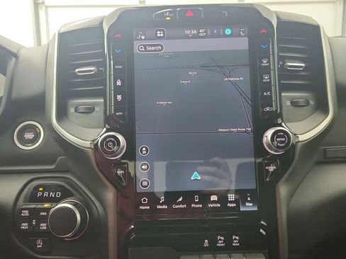 New 2026 RAM 1500 4x4 Crew Cab image 26