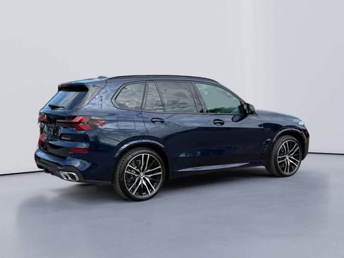 New 2026 BMW X5 M60i w/ Climate Comfort Package AWD/4WD image 3