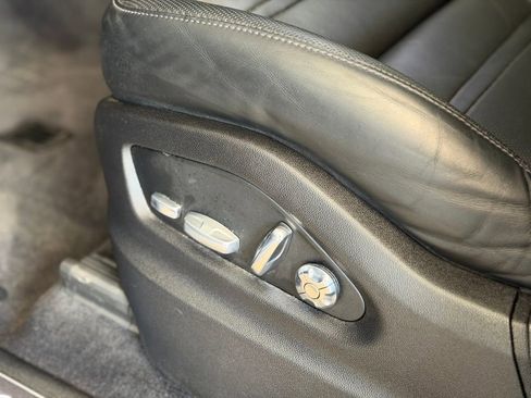 Certified 2021 Porsche Cayenne Coupe AWD/4WD image 28