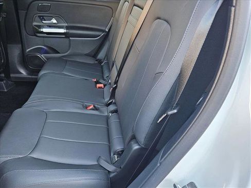 New 2026 Mercedes-Benz GLB 250 image 15