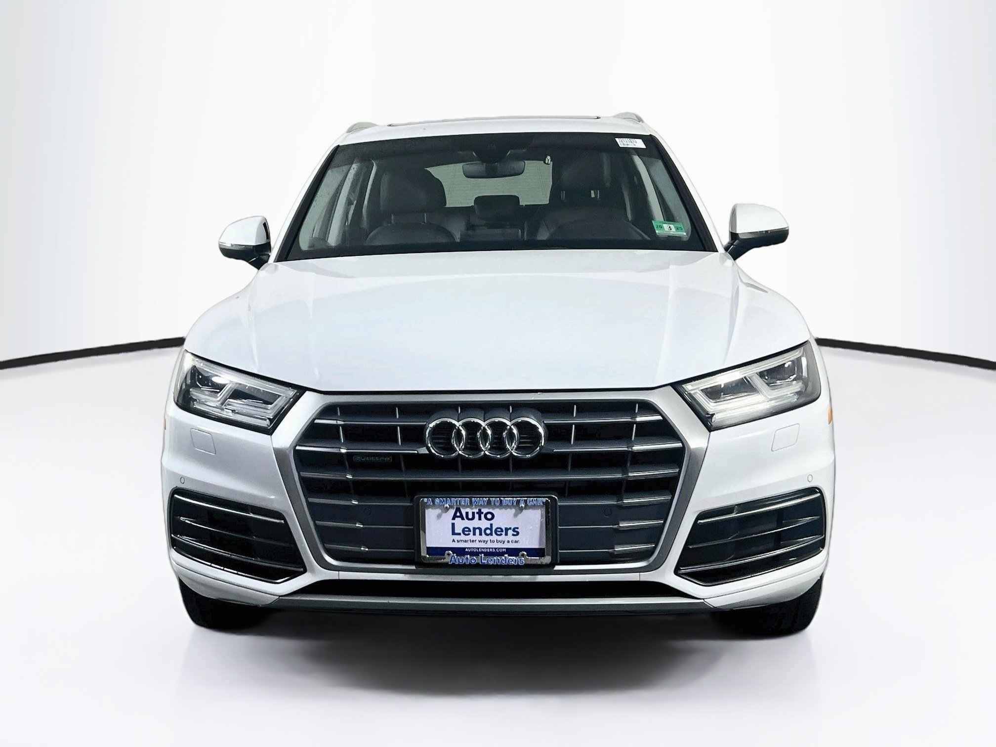 Used 2018 Audi Q5 2.0T Premium Plus w/ Premium Plus Package AWD/4WD image 2