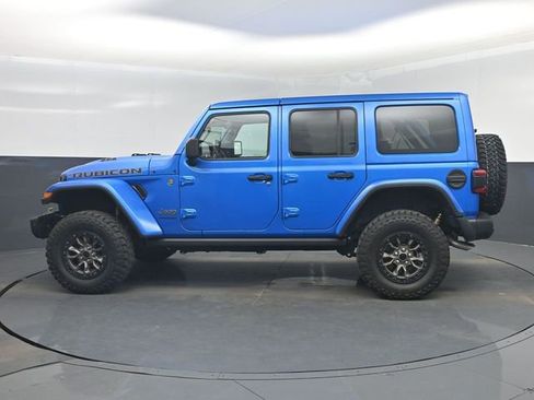 Used 2022 Jeep Wrangler Unlimited Rubicon w/ Trailer Tow Package AWD/4WD image 10