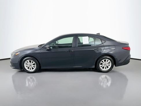 Used 2025 Toyota Camry LE FWD image 5
