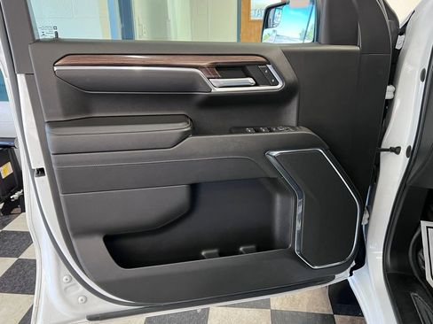 Used 2022 Chevrolet Silverado 1500 RST image 37