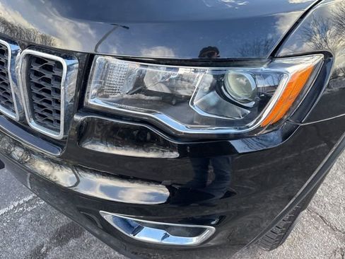 Used 2022 Jeep Grand Cherokee Limited image 30